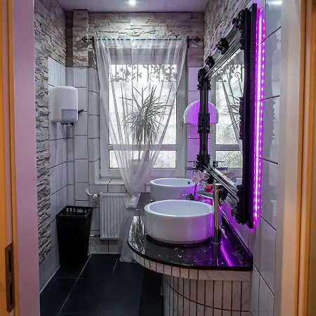 Bouzid - Hotell Laatzen